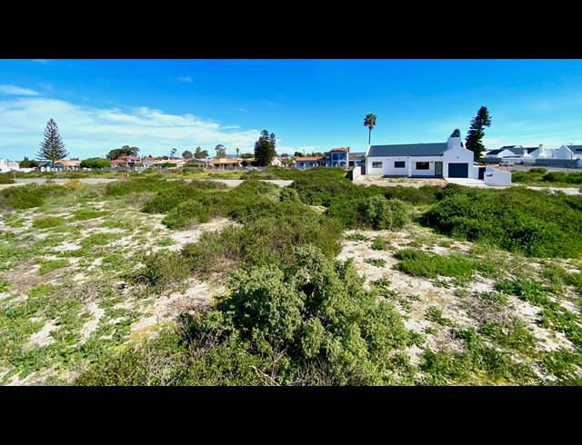 3 BEDROOM HOUSE FOR SALE IN ATLANTIC SANDS PRIVATE ESTATE